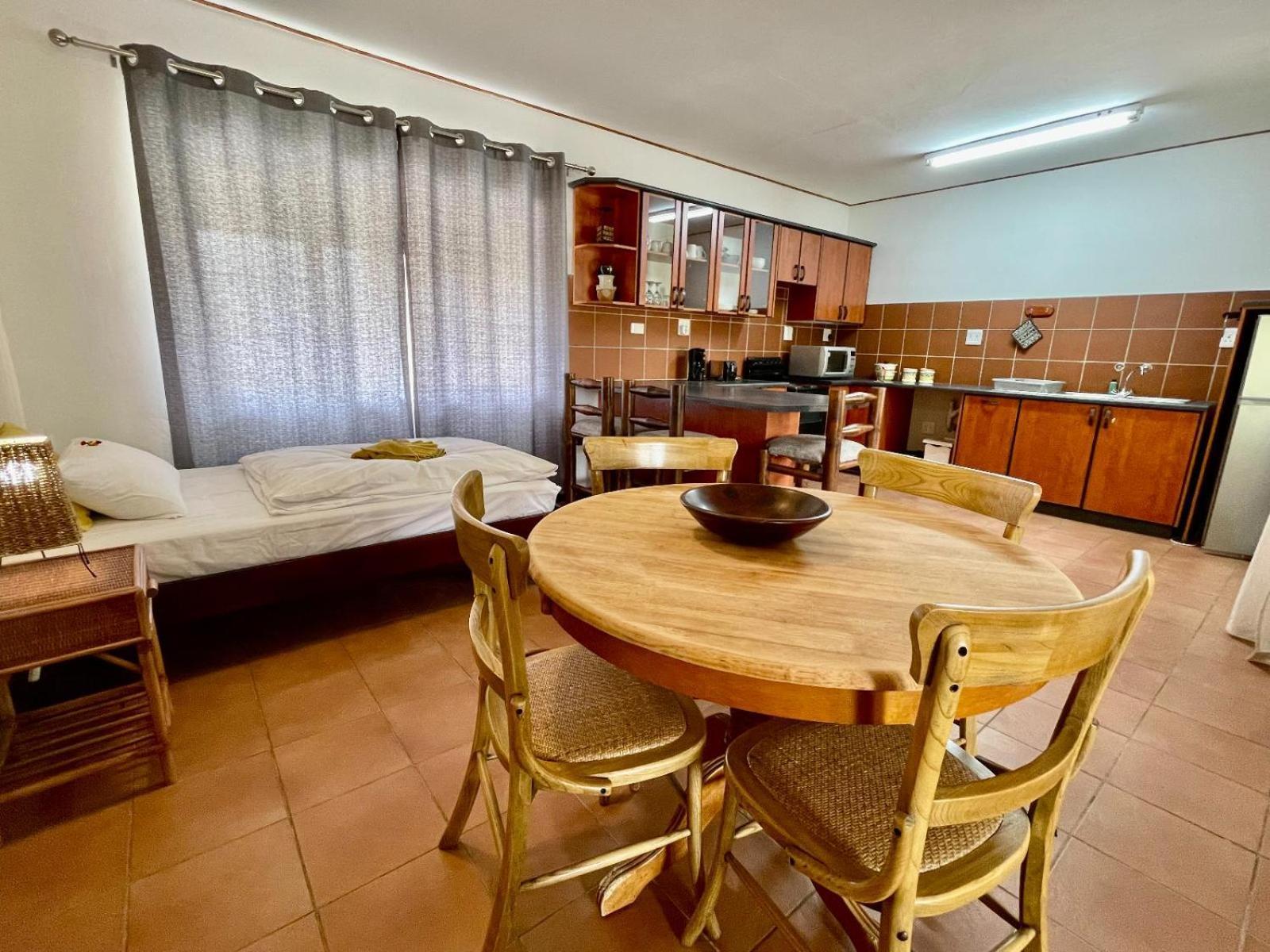 Bushbabies-Inn Self-Catering Accommodation Swakopmund Zimmer foto