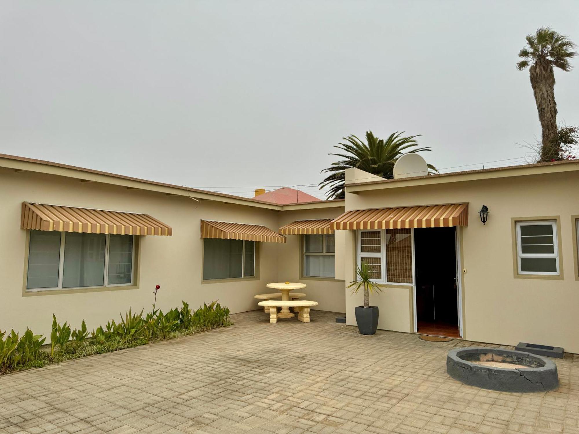 Bushbabies-Inn Self-Catering Accommodation Swakopmund Exterior foto