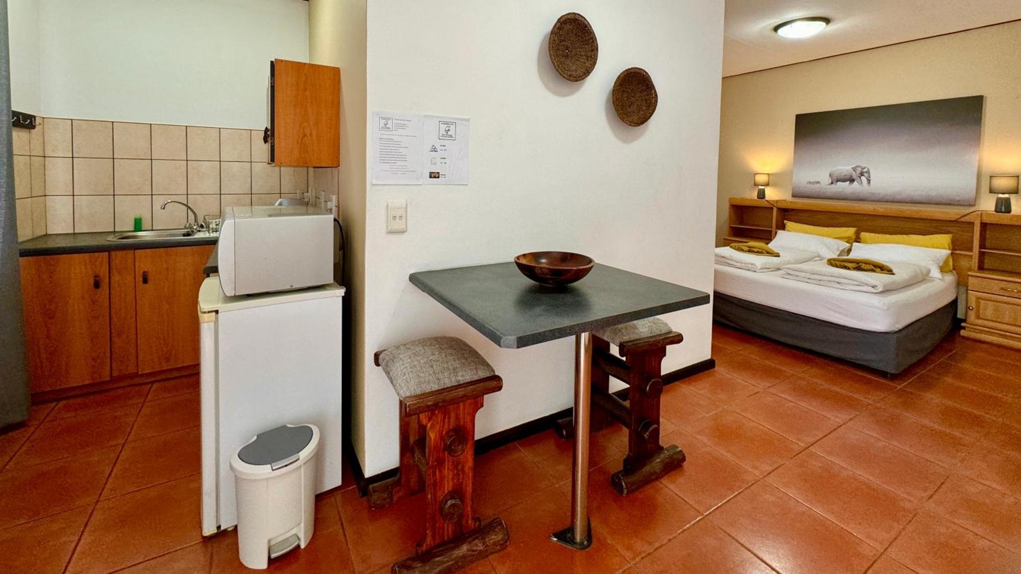 Bushbabies-Inn Self-Catering Accommodation Swakopmund Exterior foto
